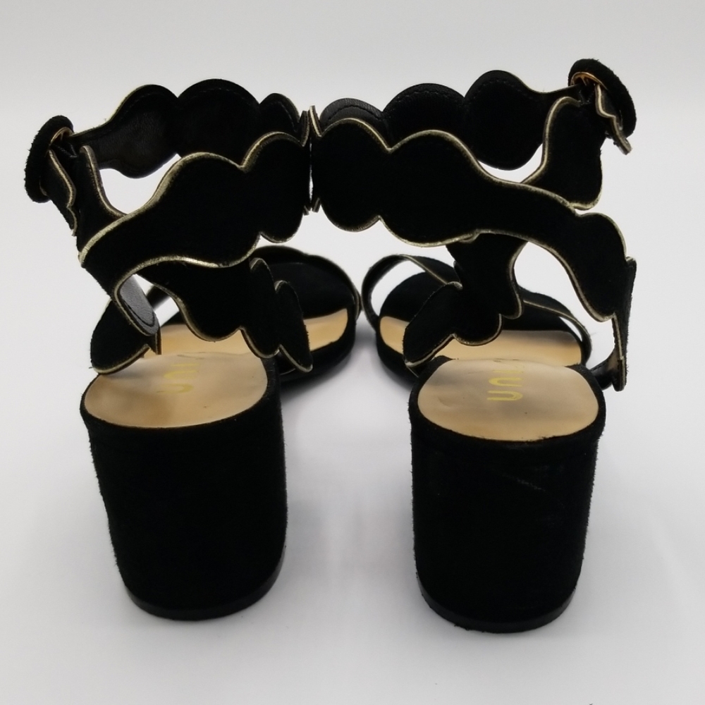 UNISA Black/Gold "Eadldyn" Scalloped Block Heels - Picture 5 of 8